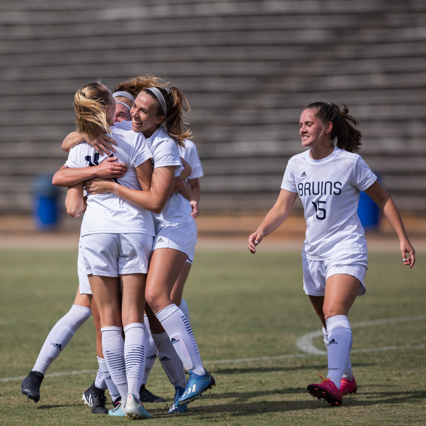 bruins soccer